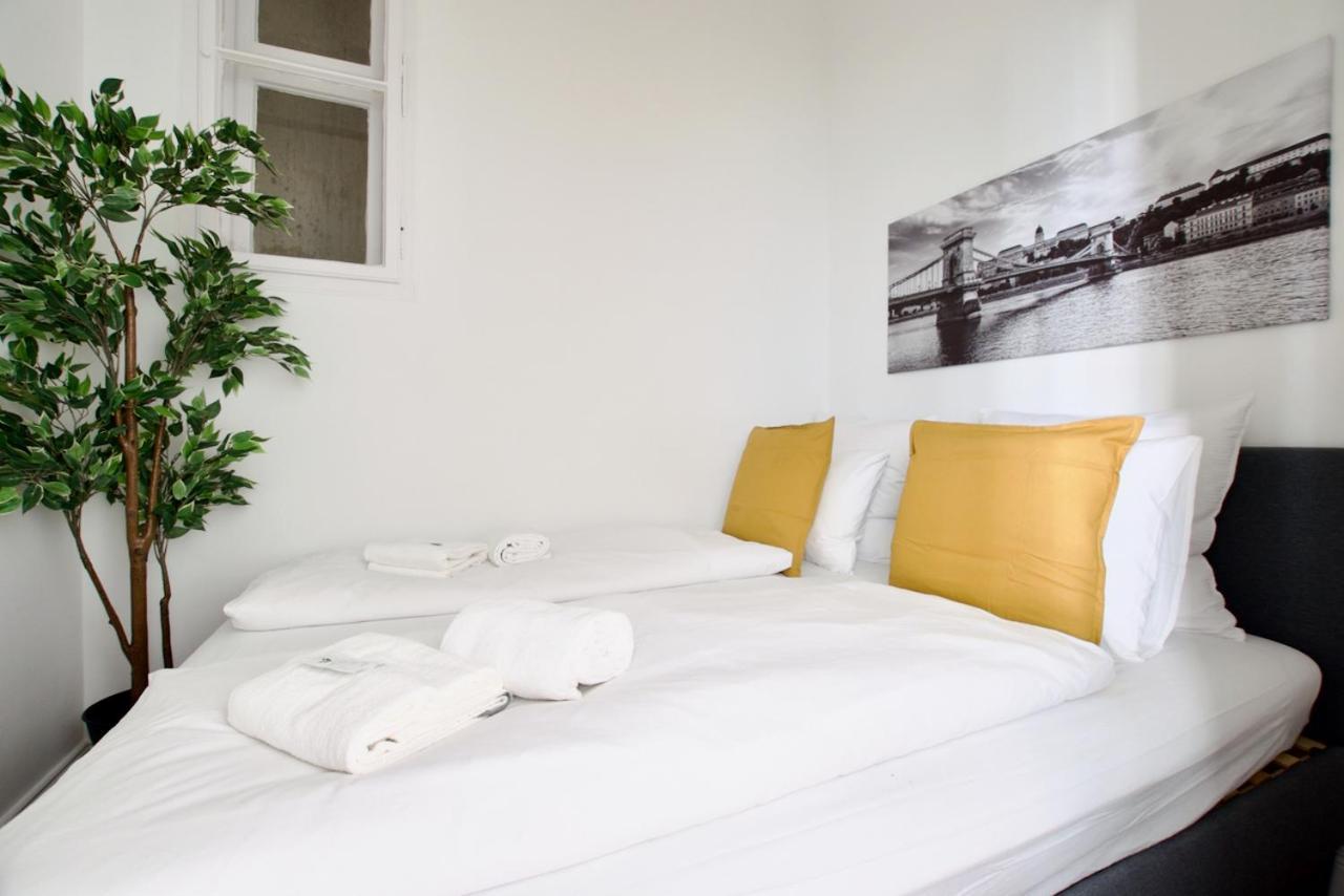 Premium Apartment By Hi5- Brody Street Budapesta Exterior foto