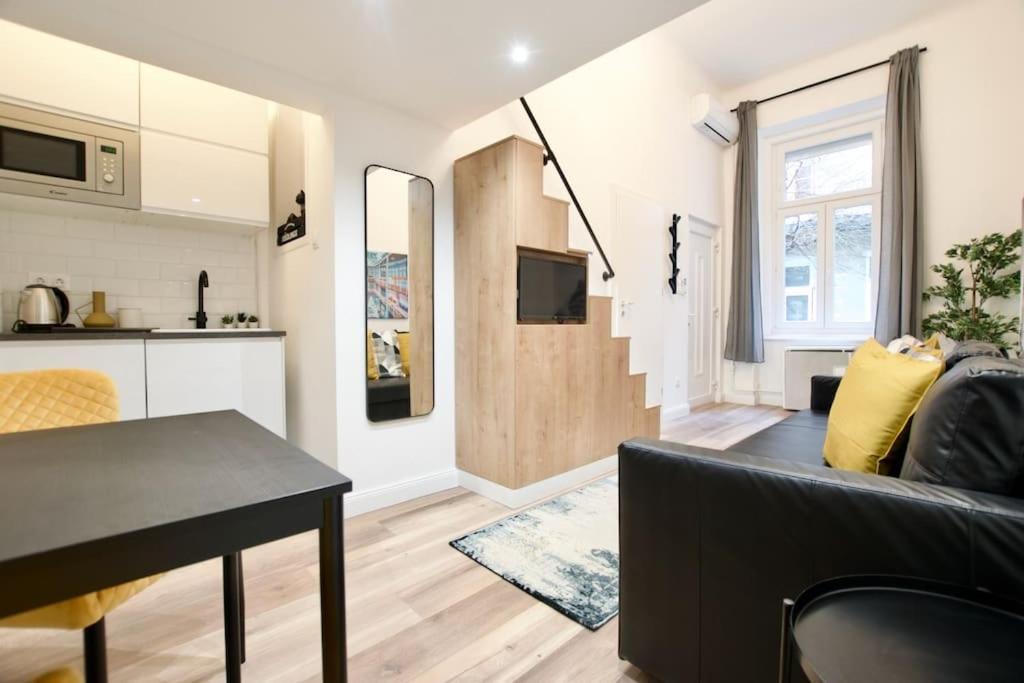 Premium Apartment By Hi5- Brody Street Budapesta Exterior foto